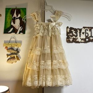 Lace boutique baby/toddler dress (fits 12 month-2T)